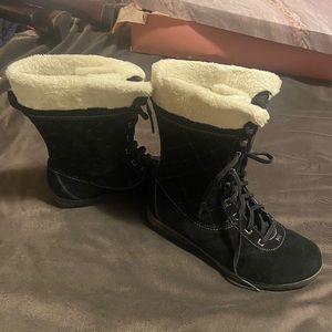 Helly Hansen waterproof leather boot